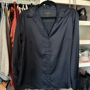 Banana Republic Women's Navy Top